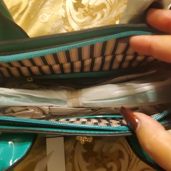 Purse - Picture 5 of 5